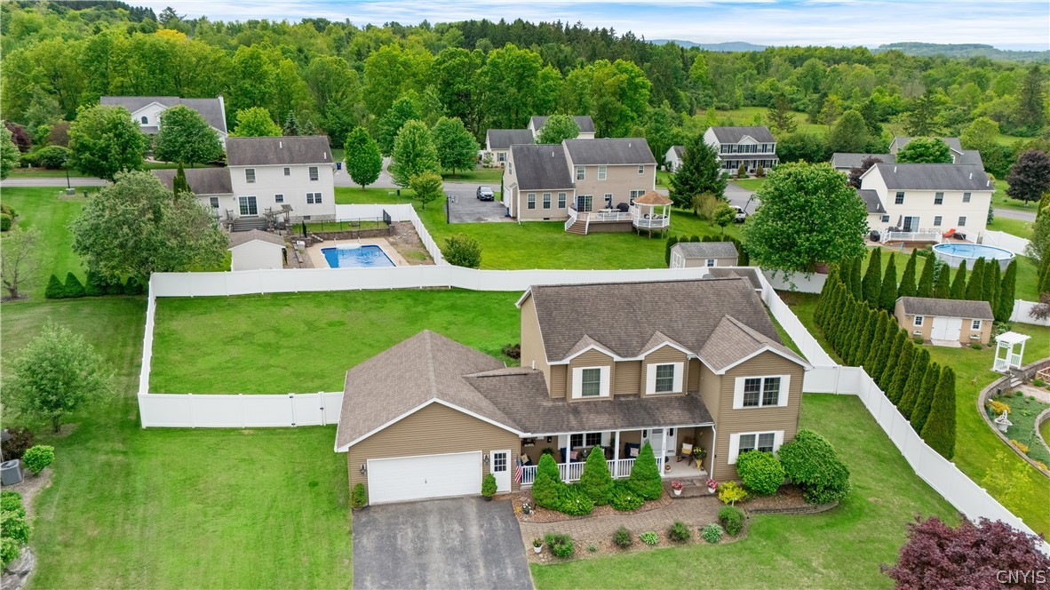 114 Willow Tree Terrace Oneida, NY 13421 - Photo 5 of 47