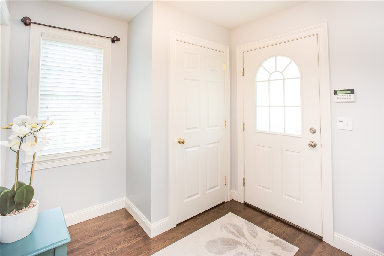 5 Rocky Ridge Circle Exeter, NH 03833 - Photo 4 of 40