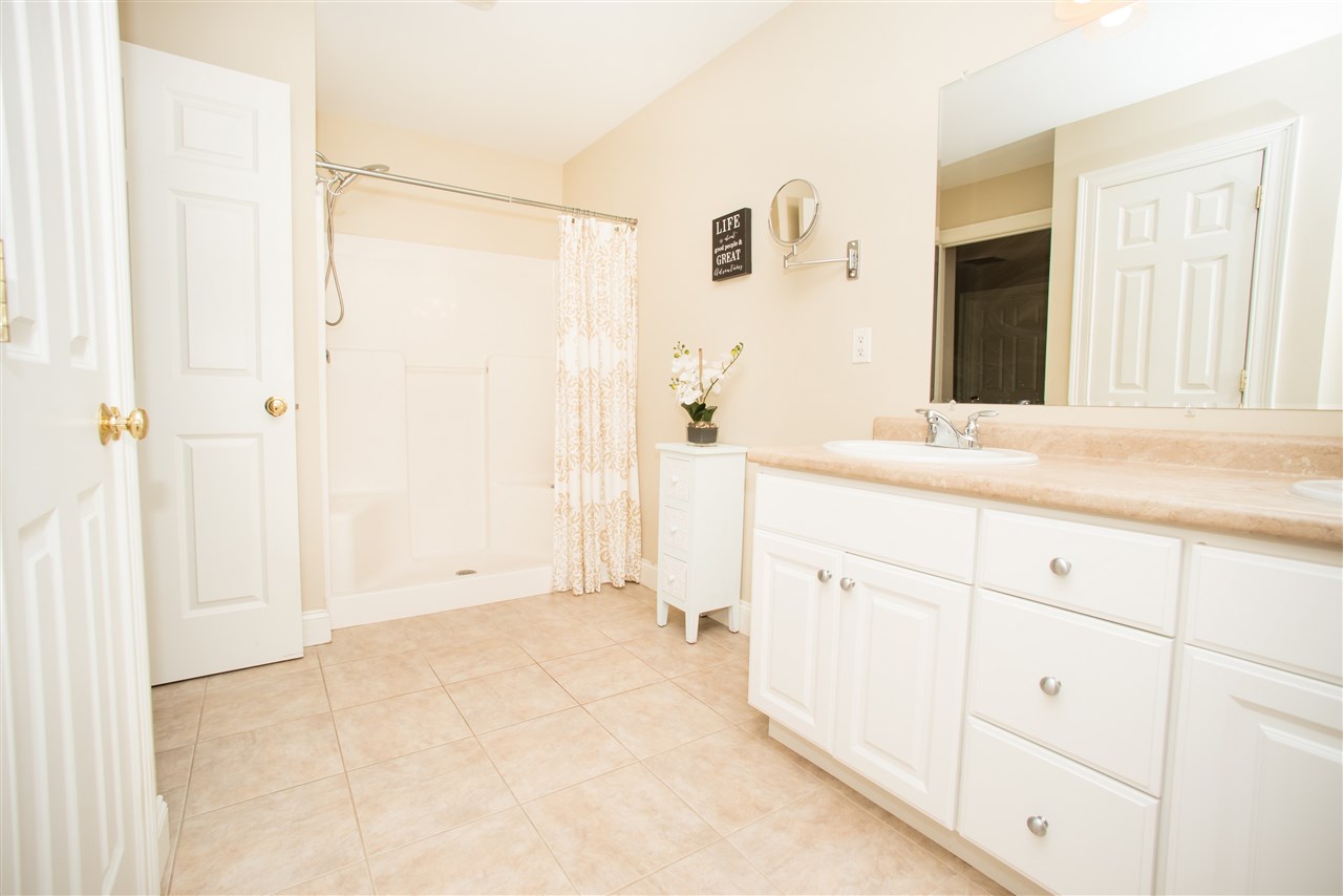 5 Rocky Ridge Circle Exeter, NH 03833 - Photo 34 of 40