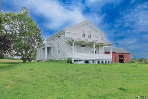 $1,795 | 15634 Lakeshore Road, Kendall, NY 14477