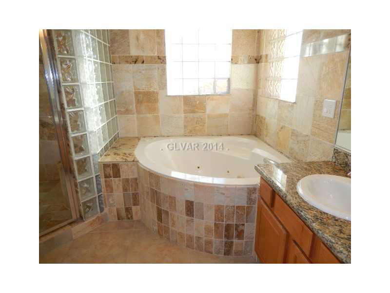 8655 West Ann Road Las Vegas, NV 89149 - Photo 11 of 26 Master Bath/Spa.