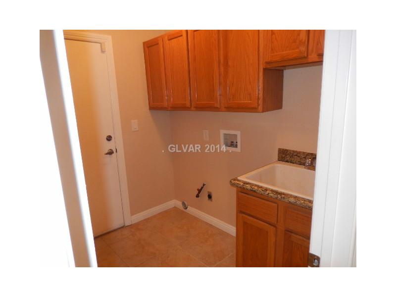 8655 West Ann Road Las Vegas, NV 89149 - Photo 13 of 26 Laundry Rm/Area.