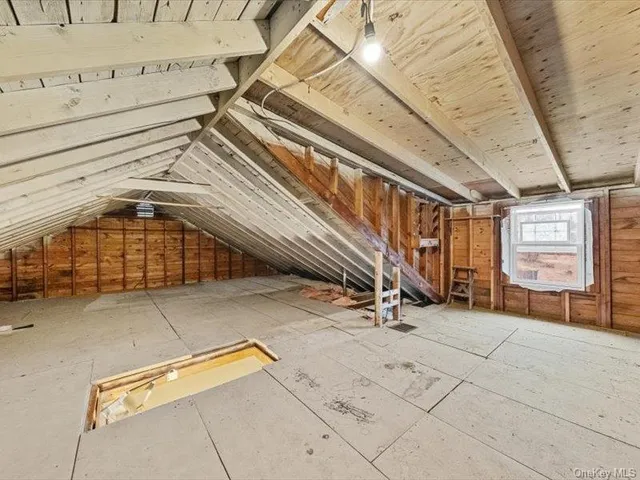 a view of parking area