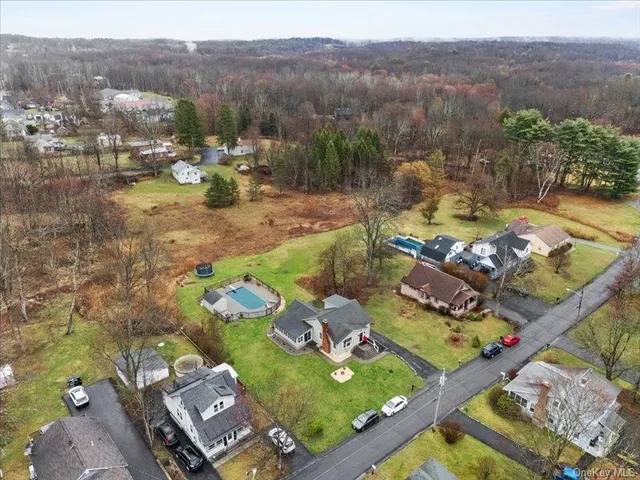 a picture of city view