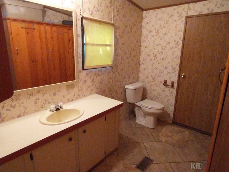 176 New Trail Road Gladwin, MI 48624 - Photo 25 of 34