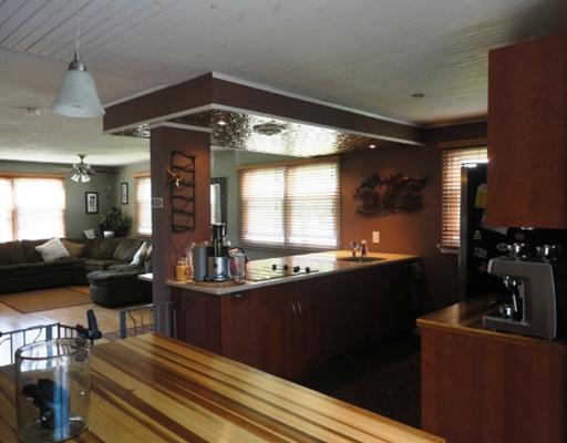 86 Quannacut Road, Unit 86A Westerly, RI 02891 - Photo 8 of 13 Kitchen.