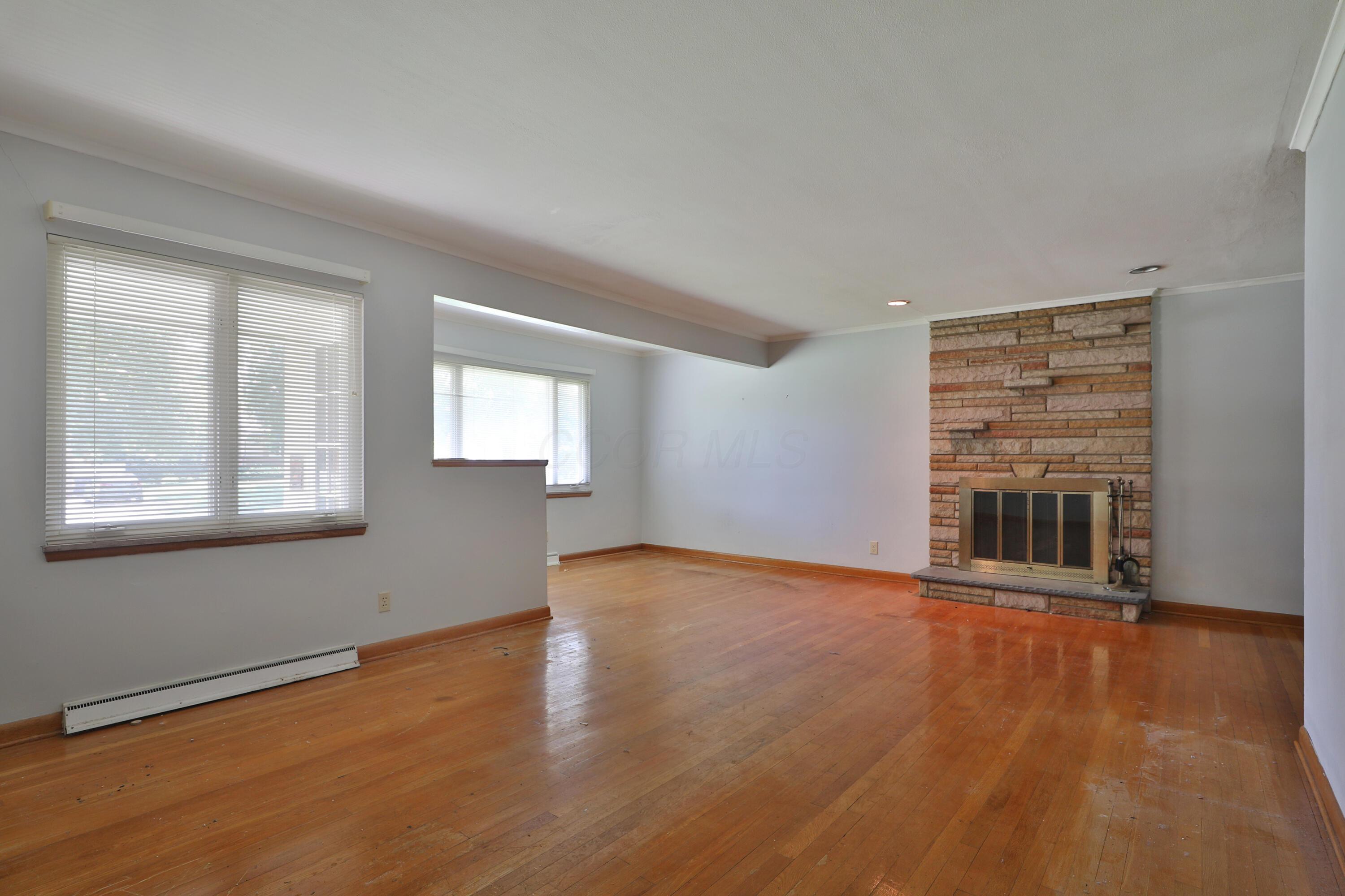 3499 Kirkham Road Columbus, OH 43221 - Photo 10 of 46 3499-KirkhamRd-10