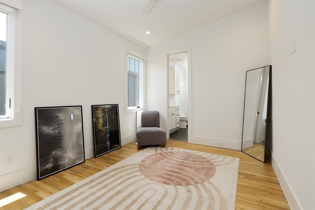 1844 Mecca Street Dallas, TX 75206 - Photo 20 of 33