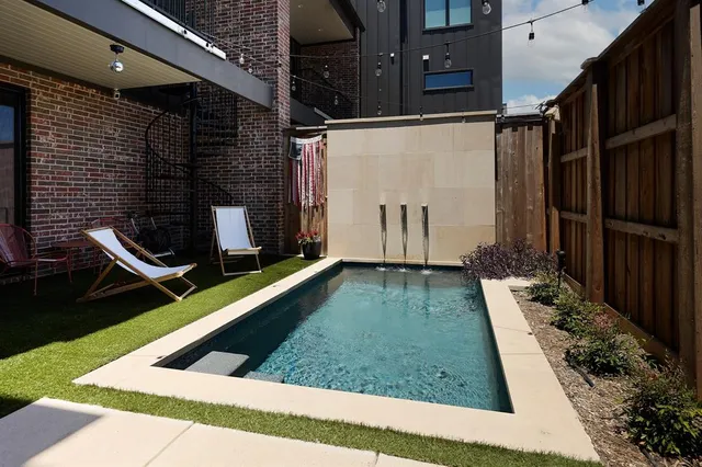 $1,124,900 | 1844 Mecca Street, Dallas, TX 75206