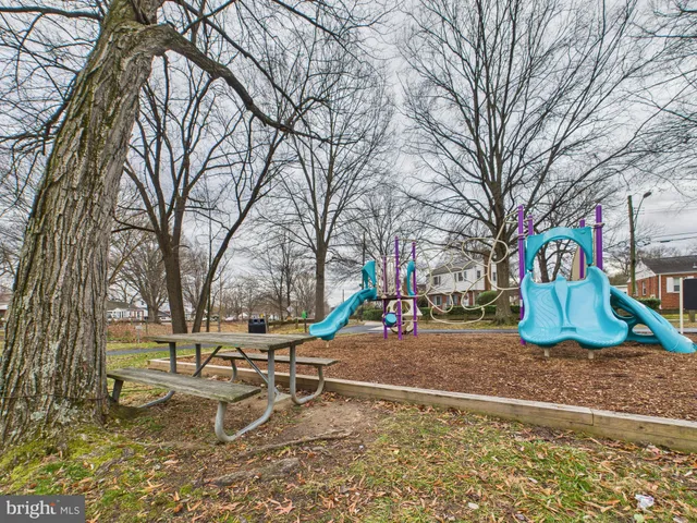 $499,000 | 9723 Narragansett Parkway, College Park, MD 20740