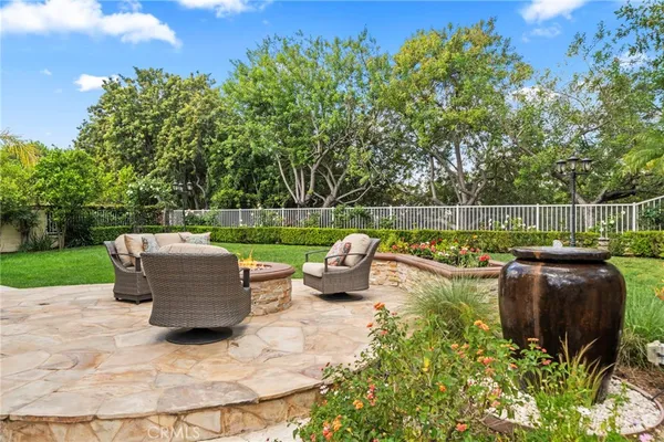 $1,899,000 | 5 Pinewood Drive, Coto de Caza, CA 92679