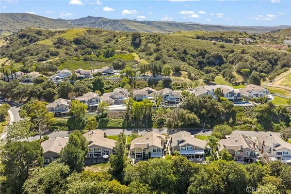 $1,899,000 | 5 Pinewood Drive, Coto de Caza, CA 92679
