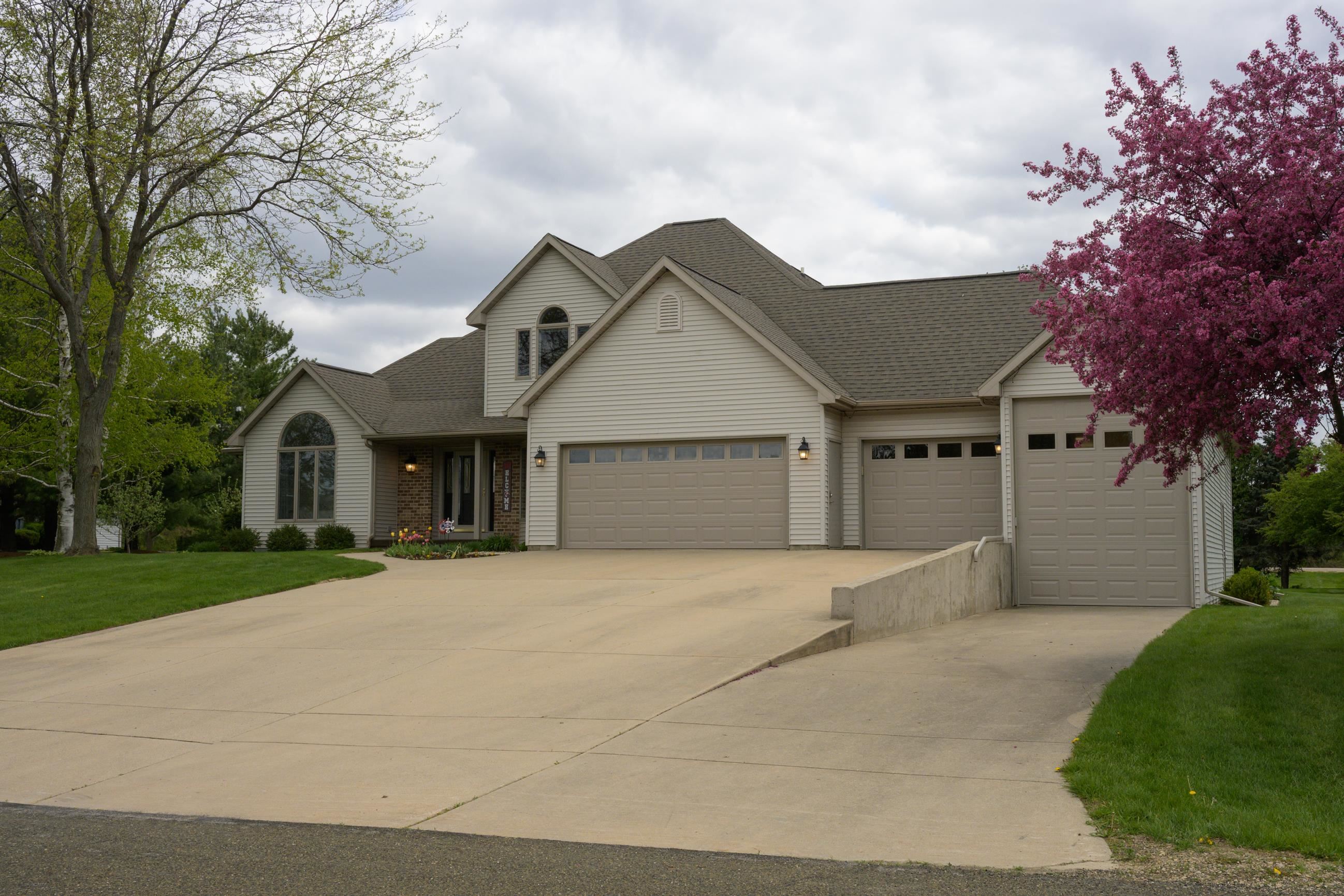 2717 Olin Way Sun Prairie, WI 53590 - Photo 71 of 90