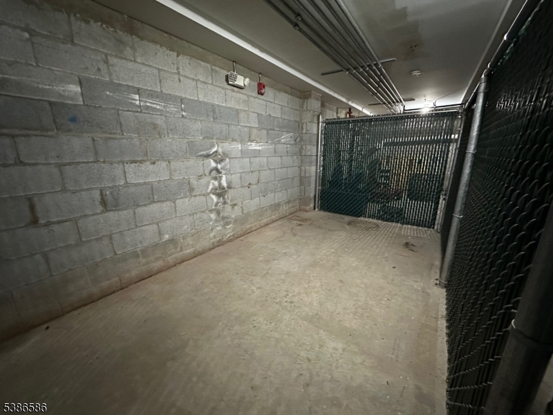 534 Maple Avenue Elizabeth, NJ 07202 - Photo 45 of 48 a view of an empty room