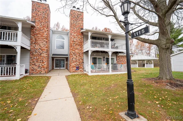 $225,000 | 1115 Youngs Road, Unit H, Amherst, NY 14221