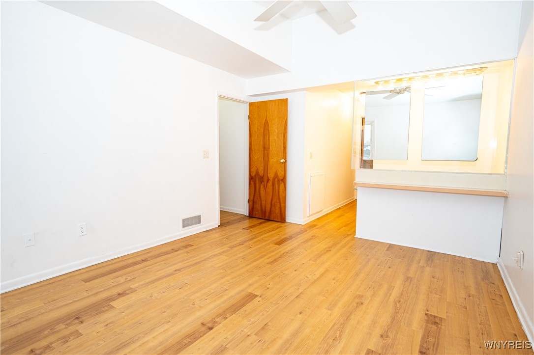 1115 Youngs Road, Unit H Amherst, NY 14221 - Photo 21 of 49