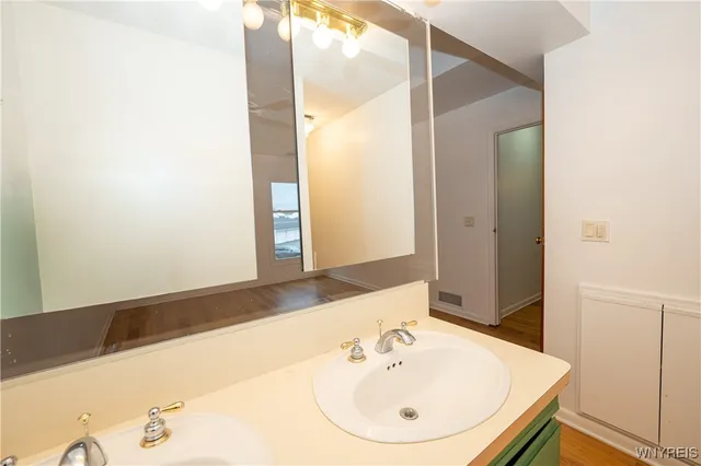 $225,000 | 1115 Youngs Road, Unit H, Amherst, NY 14221