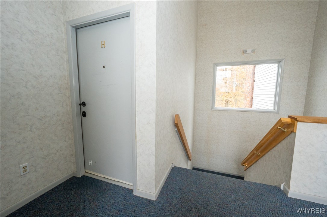 1115 Youngs Road, Unit H Amherst, NY 14221 - Photo 36 of 49