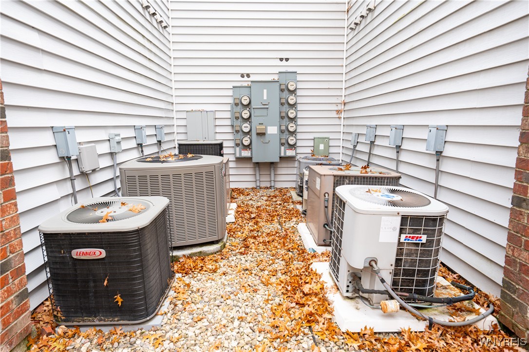 1115 Youngs Road, Unit H Amherst, NY 14221 - Photo 46 of 49