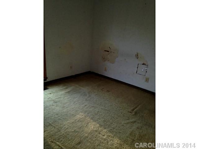 13401 Phillips Road Matthews, NC 28105 - Photo 2 of 10 Gallery Image 2
