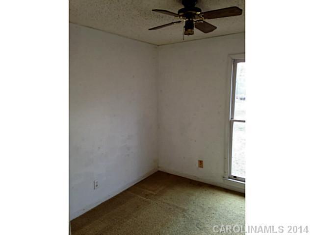 13401 Phillips Road Matthews, NC 28105 - Photo 3 of 10 Gallery Image 3