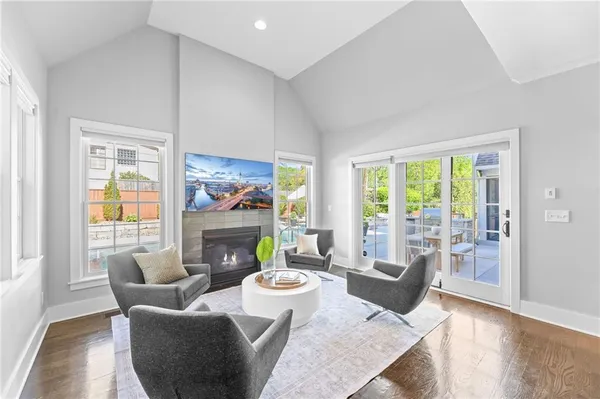 $3,450,000 | 5710 Reinhardt Drive, Fairway, KS 66205