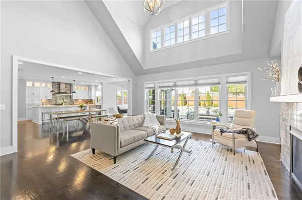 $3,450,000 | 5710 Reinhardt Drive, Fairway, KS 66205