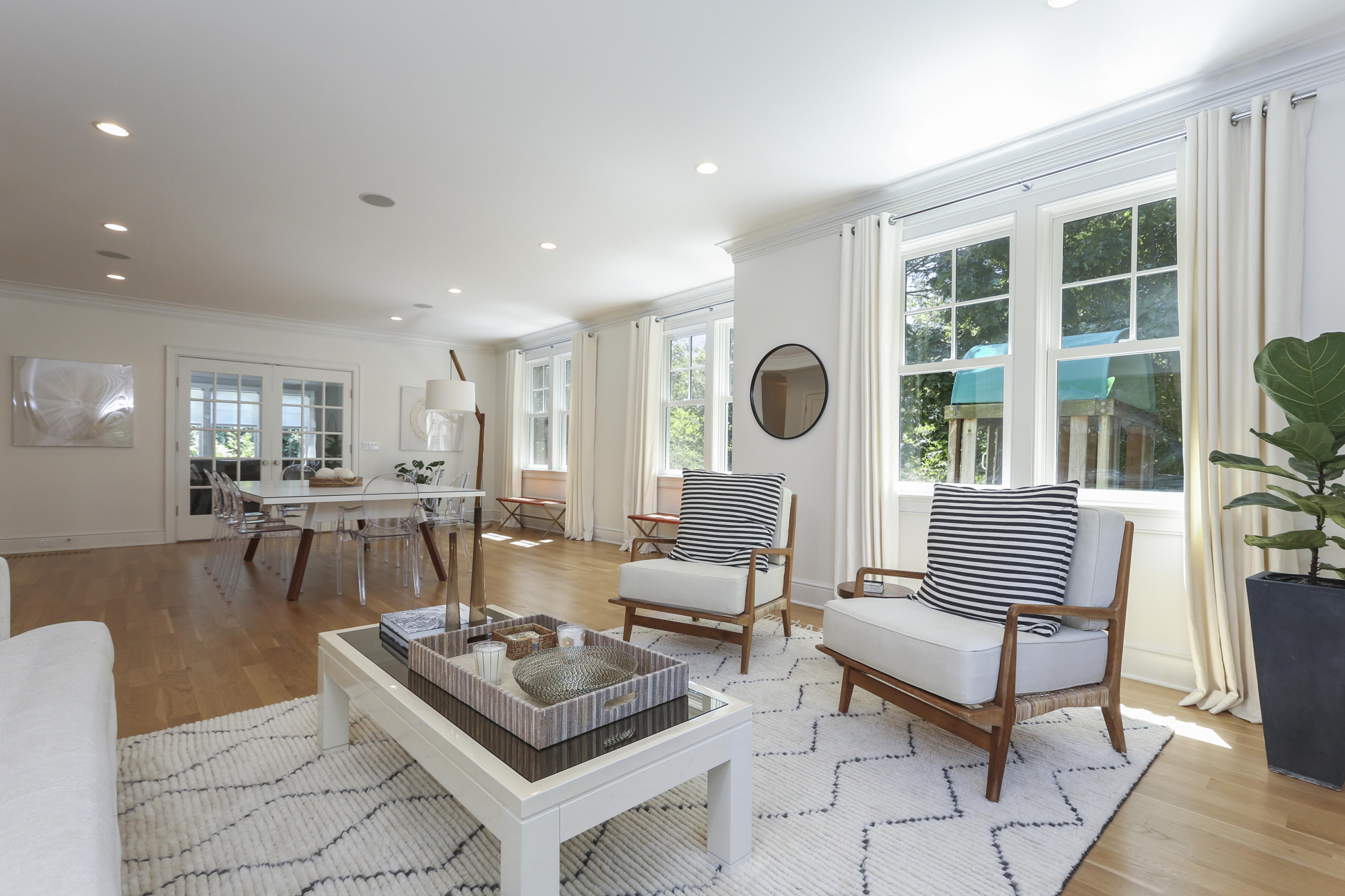 26 Tory Hole Road Darien, CT 06820 - Photo 14 of 40 013-photo-living-room-8397887
