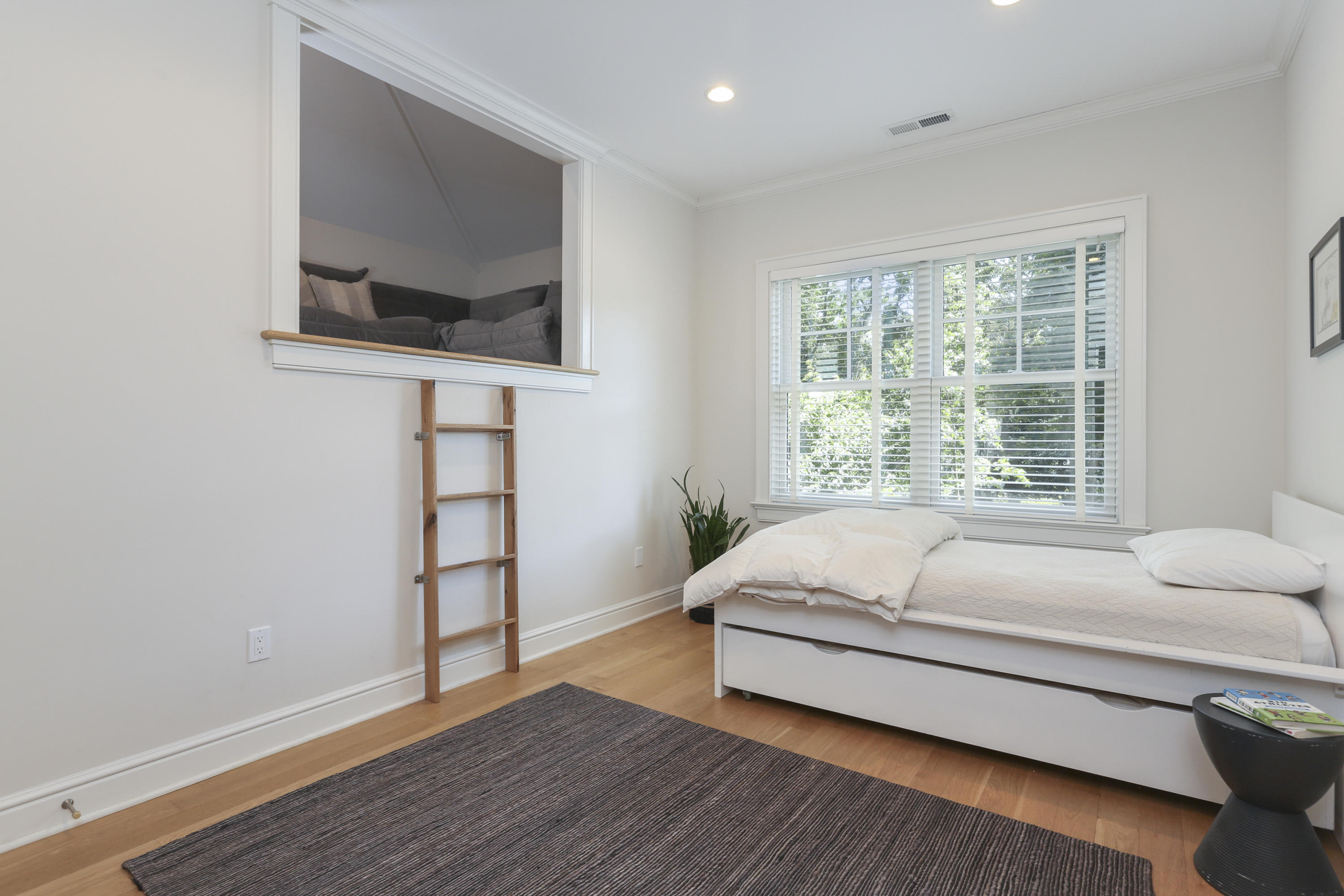 26 Tory Hole Road Darien, CT 06820 - Photo 24 of 40 023-photo-bedroom-8397915