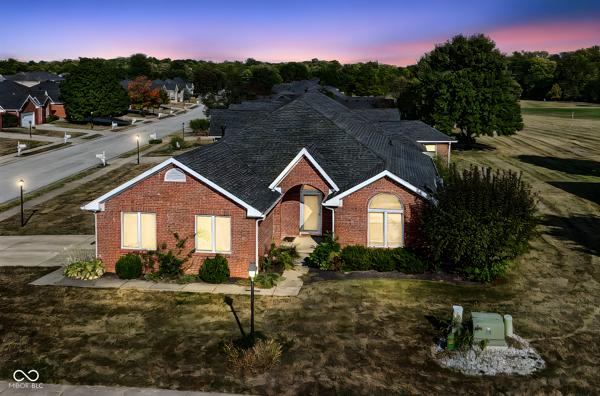 4341 Quail Creek Trace South Pittsboro, IN 46167 - Photo 2 of 34