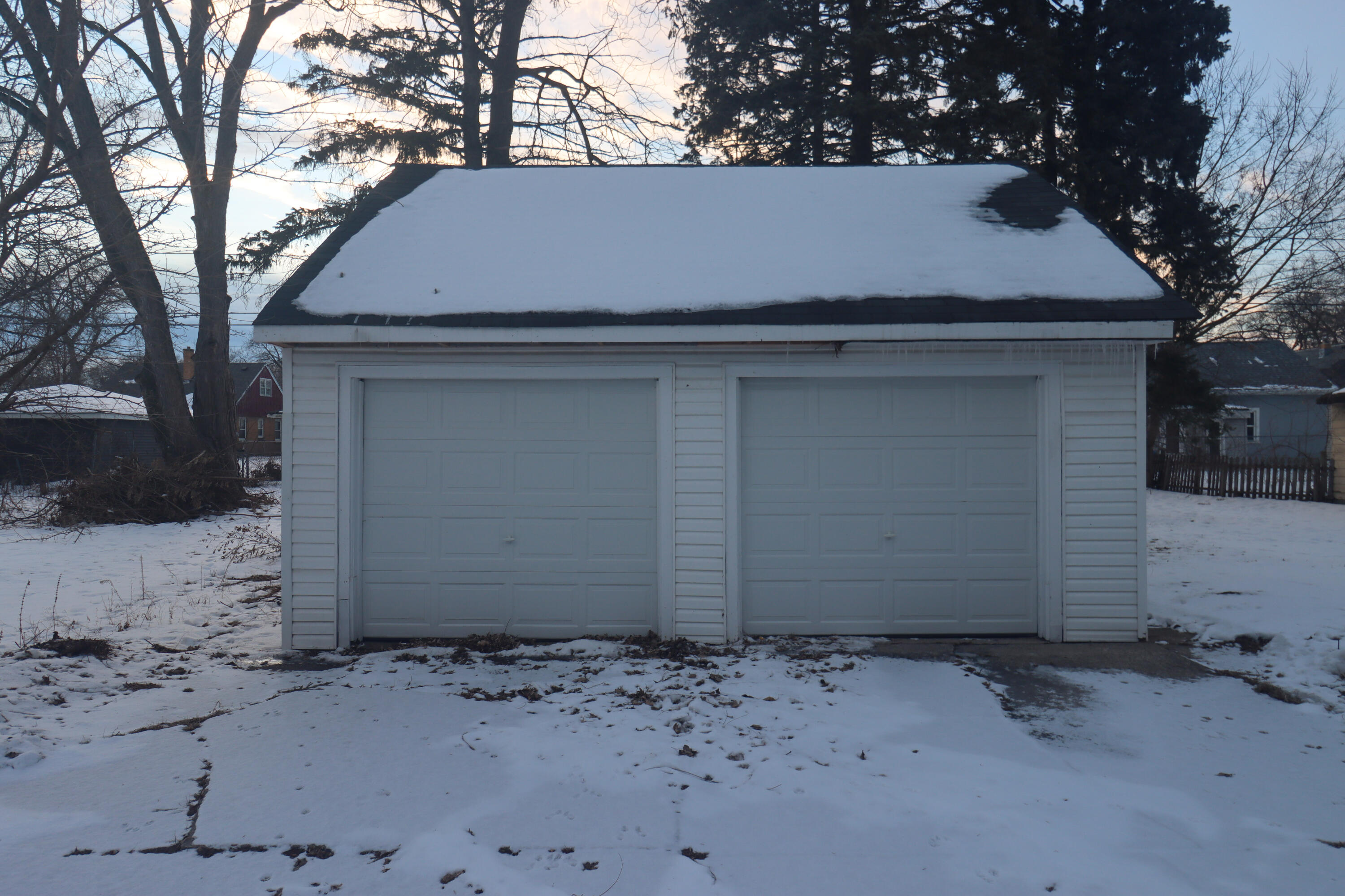 5113 North 55th Street Milwaukee, WI 53218 - Photo 18 of 19 5113 N 55th St-3