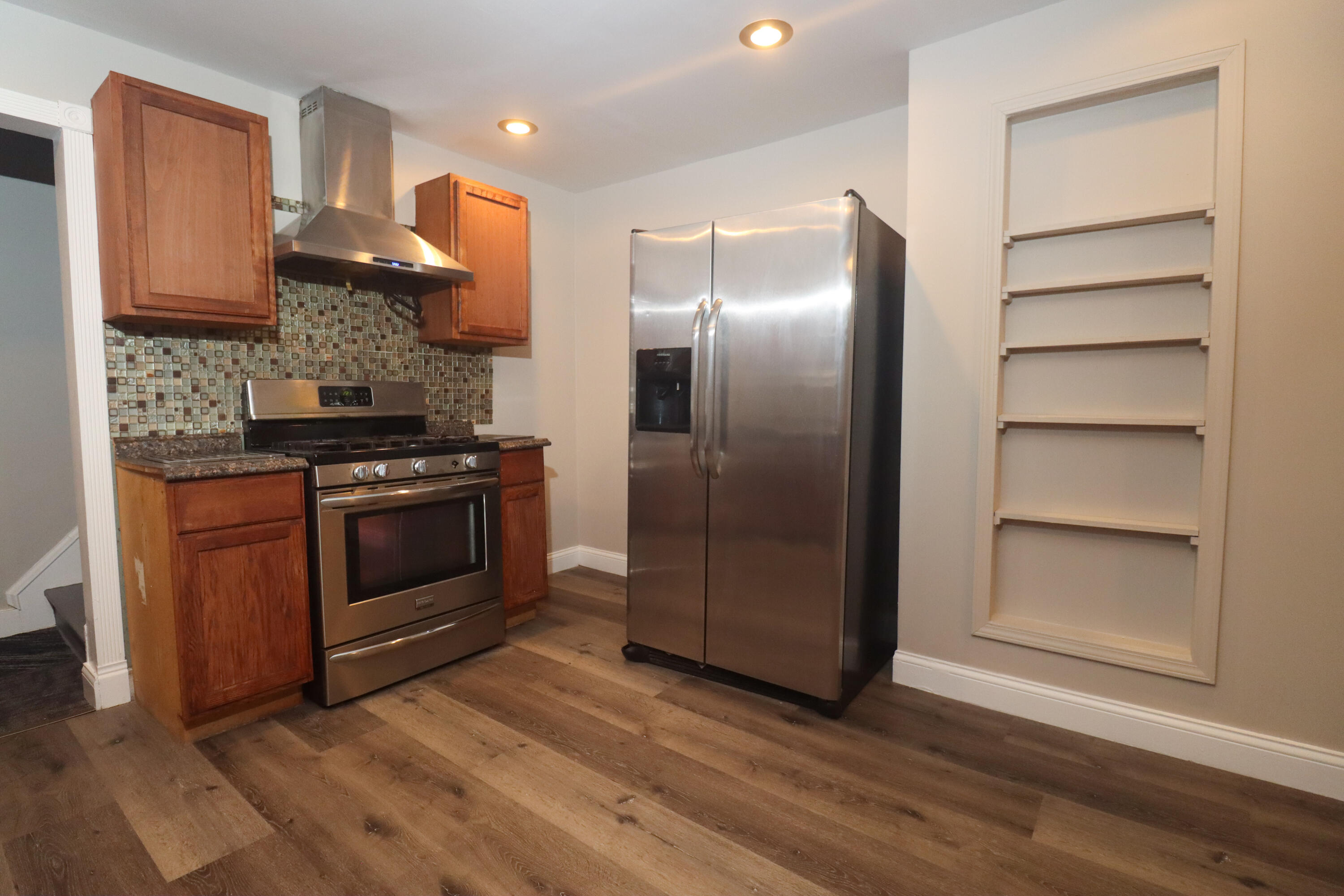 5113 North 55th Street Milwaukee, WI 53218 - Photo 8 of 19 5113 N 55th St-10