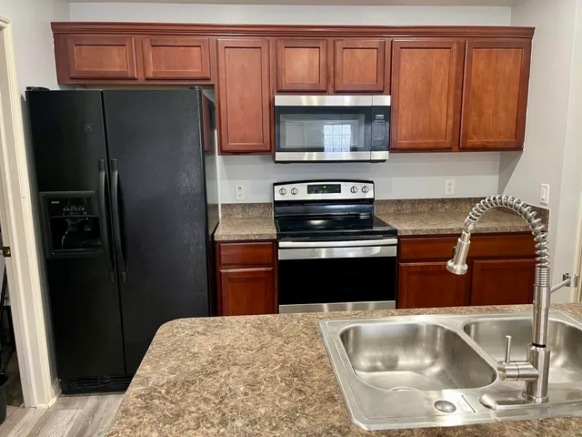 $180,000 | 13335 St.Ervin Avenue, Unit 21, Detroit, MI 48215