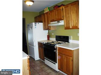 2 Jamie Court Clementon, NJ 08021 - Photo 4 of 11 Kitchen