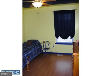 2 Jamie Court Clementon, NJ 08021 - Photo 5 of 11 Bedroom 2