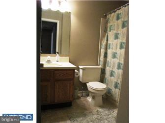 2 Jamie Court Clementon, NJ 08021 - Photo 6 of 11 Bathroom