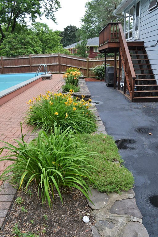 22 Flanders Road Westborough, MA 01581 - Photo 11 of 28 Gallery Image 11
