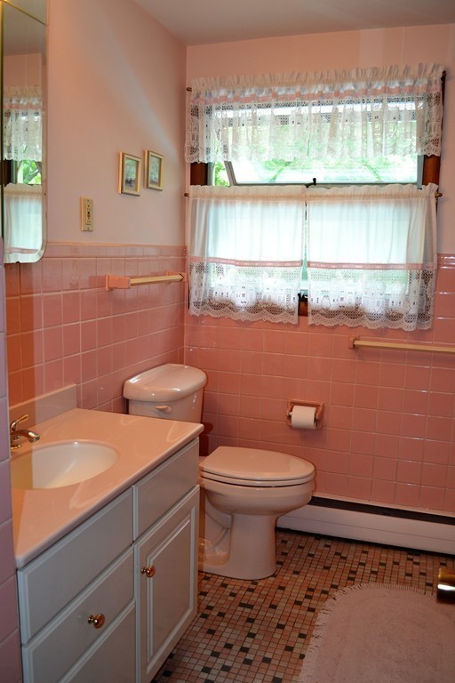 22 Flanders Road Westborough, MA 01581 - Photo 21 of 28 Gallery Image 21