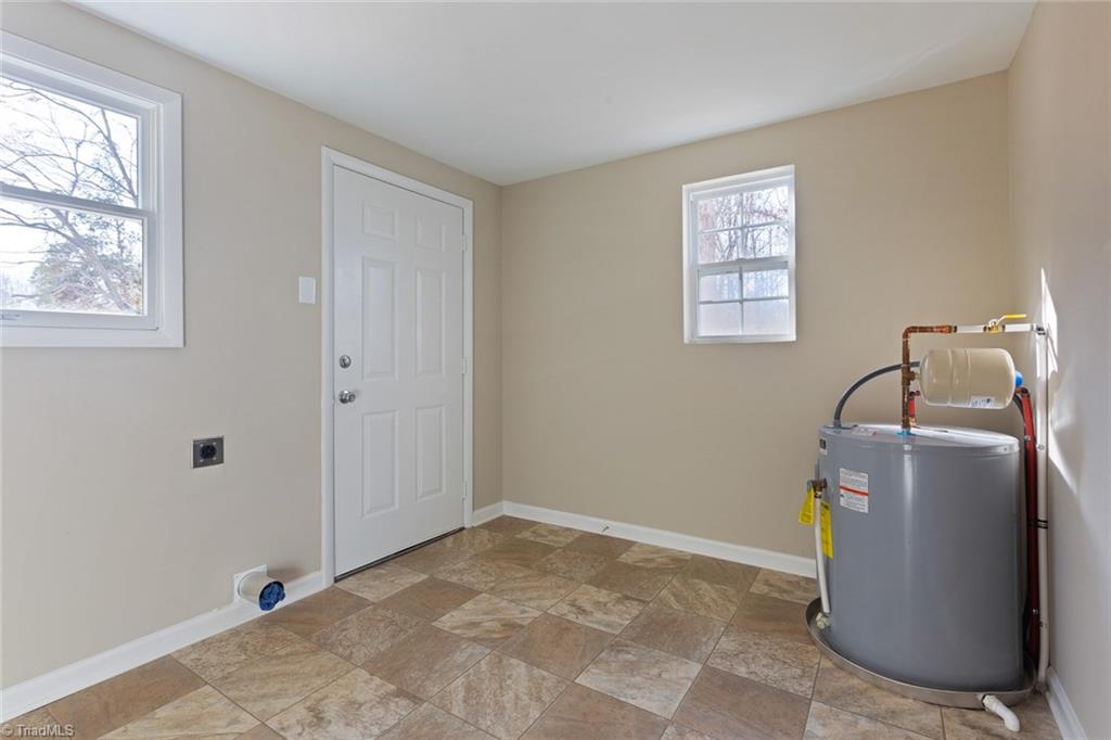 415 Penry Road Greensboro, NC 27405 - Photo 19 of 24 Gallery Image 19