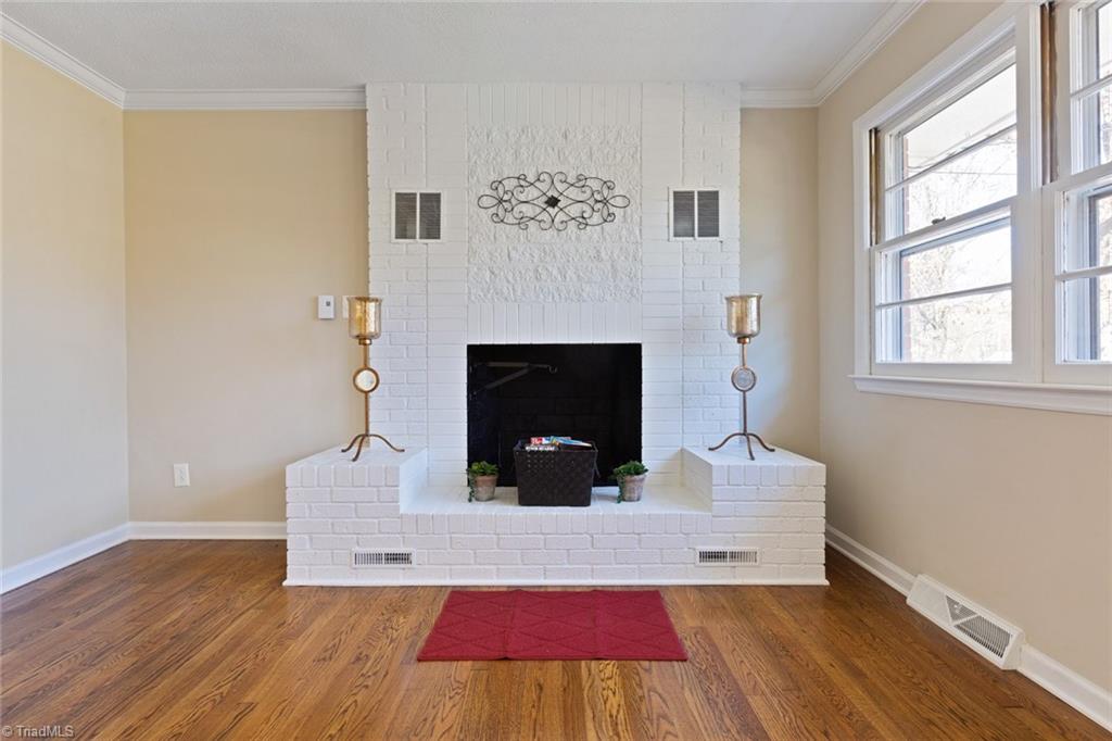 415 Penry Road Greensboro, NC 27405 - Photo 7 of 24 Gallery Image 7
