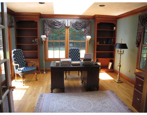 20 Arrowhead Farm Road Boxford, MA 01921 - Photo 10 of 18 a living room with furniture and a window