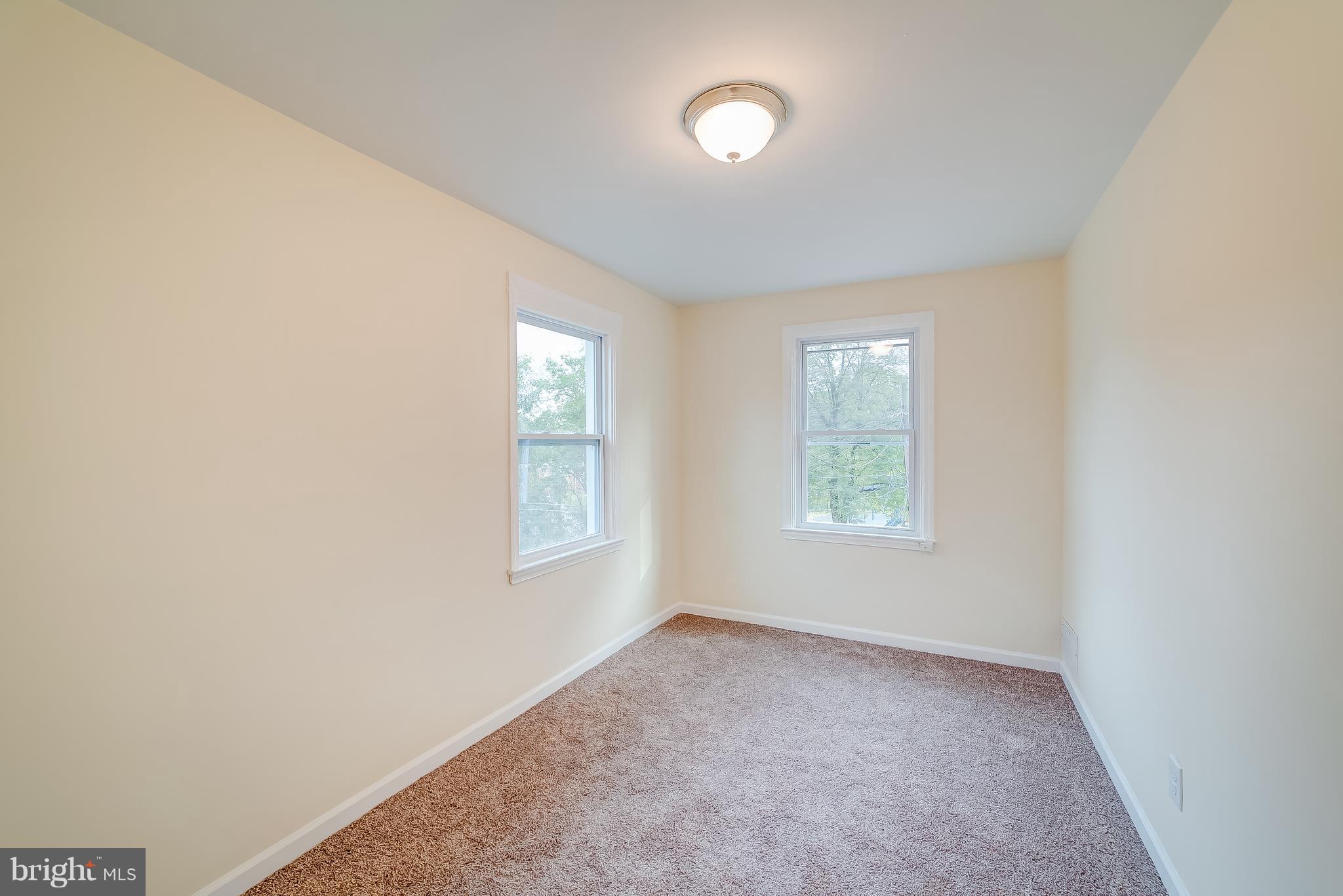 4339 Eldone Road Baltimore, MD 21229 - Photo 7 of 15