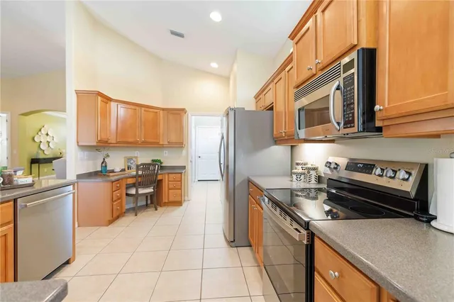 $425,000 | 12147 Red Leaf Road, Parrish, FL 34219