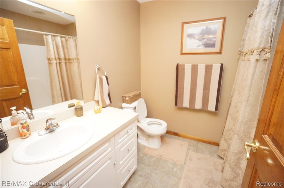 41860 Willow Road New Boston, MI 48164 - Photo 33 of 68 Full bath