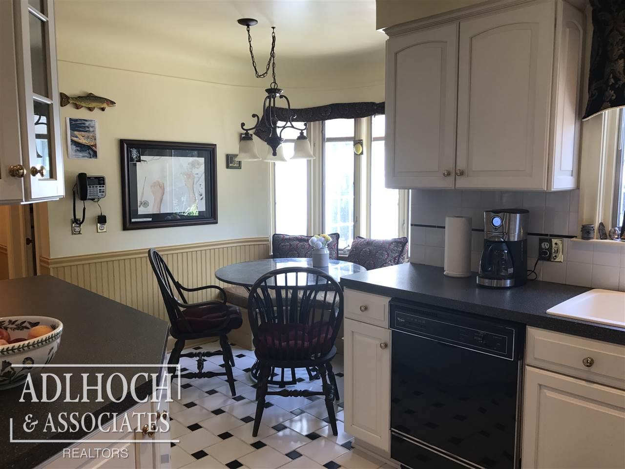 734 Pemberton Road Grosse Pointe Park, MI 48230 - Photo 11 of 23
