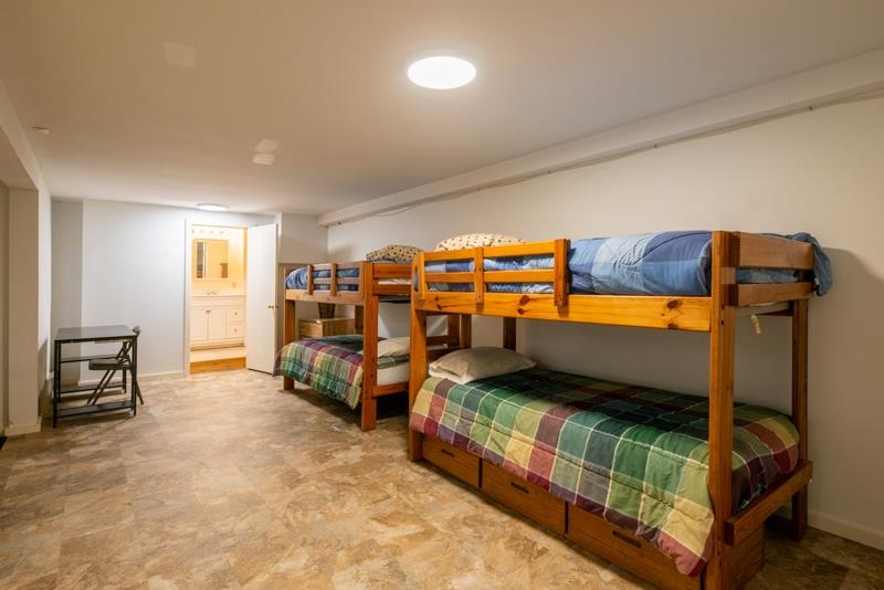 3925 Sage Hill Road, Unit 25 Manchester Center, VT 05255 - Photo 7 of 24 Gallery Image 7