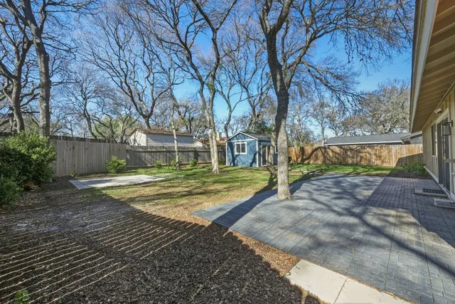 $2,250 | 5702 Lewood Drive, Austin, TX 78745