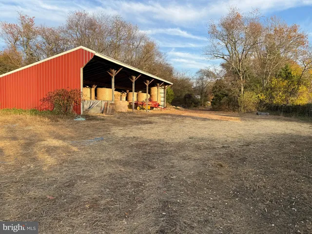 a view of a house with a outdoor space
