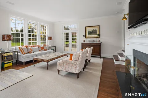 $4,050,000 | 32 West Road, New Canaan, CT 06840