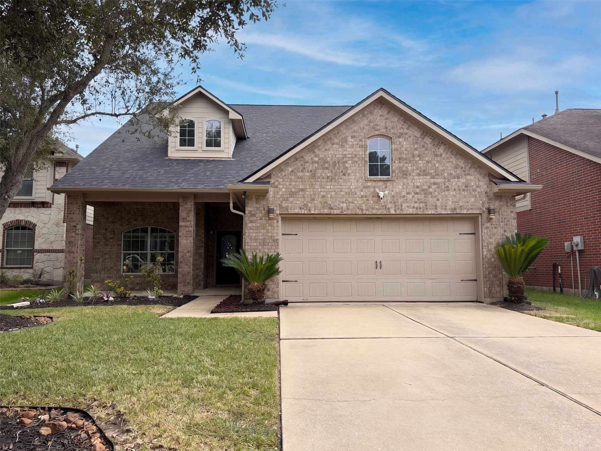9411 Silver Ridge Drive Rosharon, TX 77583 - Photo 1 of 27 Gallery Image 1
